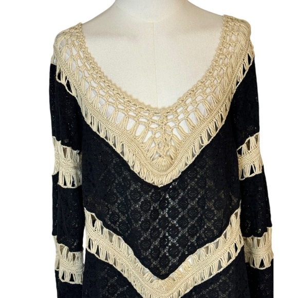 VELZERA Black‎ Cream Crochet Boho Bohemian Hippie Top Size M L Flowy Long Sleeve - Picture 4 of 5